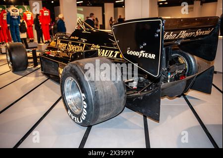 04/23/2024 Torino (Italia) la Lotus John Player Special 97T2 Renault (1985) con la quale Ayrton Senna vinse il suo primo Gran Premio di F1 Foto Stock