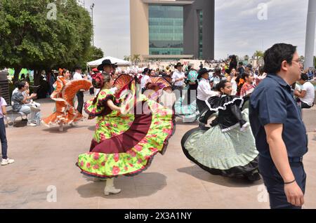 TORREON, COAHUILA, MESSICO; 8 aprile 2024 torreon City festival nel giorno dell'eclissi totale Foto Stock