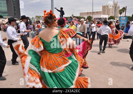 TORREON, COAHUILA, MESSICO; 8 aprile 2024 torreon City festival nel giorno dell'eclissi totale Foto Stock