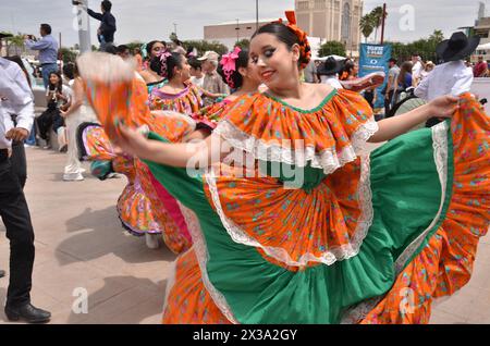 TORREON, COAHUILA, MESSICO; 8 aprile 2024 torreon City festival nel giorno dell'eclissi totale Foto Stock