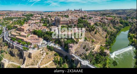 Panorama della città medievale di Toledo. Patrimonio dell'umanità dell'UNESCO in Spagna. Foto Stock