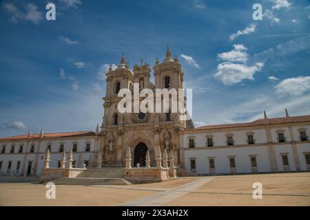 Mosteiro Santa Maria de Alcobaca Monastero, Sito Patrimonio Mondiale dell'UNESCO, Alcobaca, Estremadura, Leira, Portogallo Foto Stock