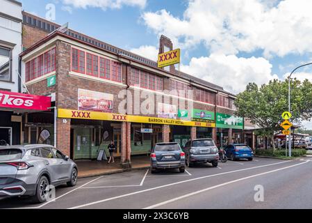 Il Barron Valley Hotel, costruito in stile Art Deco nel 1941, è stato progettato dagli architetti Hill e Taylor di Cairns Foto Stock