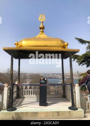 Istanbul, Turchia - 1° aprile 2024: Il villaggio di Iftar o Bagdat Kosku nel Palazzo Topkapi di Istanbul. Foto Stock