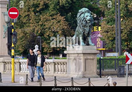 Bulgaria, Sofia; 22 settembre 2023, sul Ponte dei Leoni - EDITORIALE Foto Stock