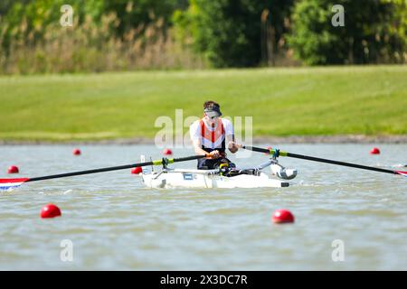 SEGHEDINO, UNGHERIA - APRILE 25: David Zeelenberg dei Paesi Bassi durante il giorno 2 dei Campionati europei 2024 di canottaggio al Centro Olimpico Nazionale di canottaggio e canottaggio di Seghedino il 25 aprile 2024 a Seghedino, Ungheria. (Foto di Nikola Krstic/BSR Agency) Foto Stock