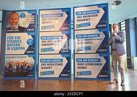 Martin HUBER Generalsekretaer der CSU, Vorstellung der CSU Kampagne zur Europawahl. Wahlplakate der CSU zur Europawahl AM 9.Juni 2024. *** Martin HUBER Segretario generale della CSU , presentazione della campagna CSU per le elezioni europee CSU manifesti elettorali CSU per le elezioni europee del 9 giugno 2024 Foto Stock