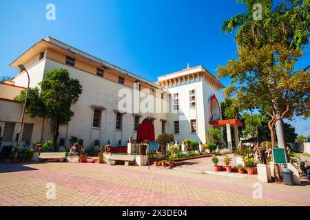 Indore Cenral Museum è un museo situato nel centro della città di Indore, nello stato indiano del Madhya Pradesh Foto Stock