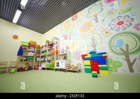 MOSCA - 24 MAGGIO 2017: (Con rilascio di proprietà) sala giochi nel Family Club Forest of Wonders creato per sviluppare le capacità creative e l'intelligenza di Foto Stock