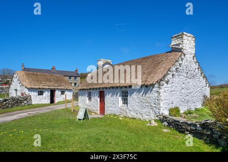 Harry Kelly's Cottage, un cottage con tetto di paglia nello storico villaggio di Craigneash, Isola di Man, Inghilterra, Regno Unito Foto Stock