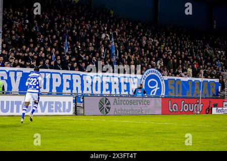 Doetinchem, Paesi Bassi. 26 aprile 2024. DOETINCHEM, PAESI BASSI - APRILE 26: Striscione de Graafschap durante la partita olandese Keuken Kampioen Divisie tra De Graafschap e MVV Maastricht allo Stadion De Vijverberg il 26 aprile 2024 a Doetinchem, Paesi Bassi. (Foto di Rene Nijhuis/Orange Pictures) credito: Orange Pics BV/Alamy Live News Foto Stock