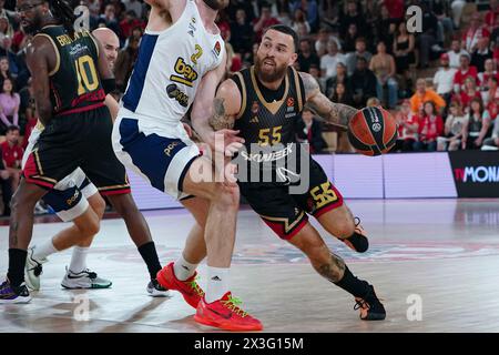 Monaco. 26 aprile 2024. Il giocatore di Monaco Mike James in azione durante l'Euroleague Playoff COME Monaco e Fenerbahce Beko Istanbul alla Salle Gaston Medecin di Monaco il 26 aprile 2024 Foto Stock