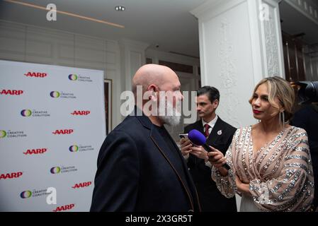 David Cross partecipa alla cena di beneficenza "Right to Bear Arts" della Creative Coalition presso il Madison Hotel a Washington DC il 26 aprile 2024. (Foto di Annabelle Gordon/Sipa USA) credito: SIPA USA/Alamy Live News Foto Stock