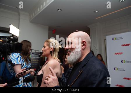 David Cross partecipa alla cena di beneficenza "Right to Bear Arts" della Creative Coalition presso il Madison Hotel a Washington DC il 26 aprile 2024. (Foto di Annabelle Gordon/Sipa USA) credito: SIPA USA/Alamy Live News Foto Stock