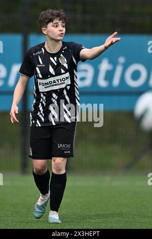 Marcinelle, Belgio. 26 aprile 2024. Romane Jadoulle (19) di Charleroi nella foto durante una partita di calcio femminile tra lo Sporting du Pays de Charleroi e il KV Mechelen nella quinta partita dei play-off della stagione 2023 - 2024 della belga lotto Womens Super League, sabato 26 aprile 2024 a Marcinelle, BELGIO. Crediti: Sportpix/Alamy Live News Foto Stock