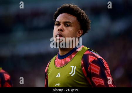 Torino, Italia. 27 aprile 2024. Weston McKennie (Juventus FC); durante la partita di calcio di serie A tra Juventus e Milan allo Stadio Allianz di Torino, Italia nord-occidentale - sabato 27 aprile 2024. Sport - calcio . (Foto di Marco Alpozzi/Lapresse) credito: LaPresse/Alamy Live News Foto Stock