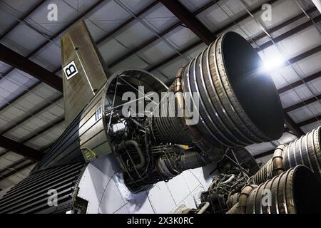 parte posteriore del razzo saturn v con dettagli motore, centro spaziale johnson, houston, texas Foto Stock