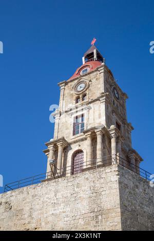 Torre medievale dell'Orologio di Roloi, Rodi, Rodi, Gruppo dell'Isola Dodecanese, Grecia Foto Stock