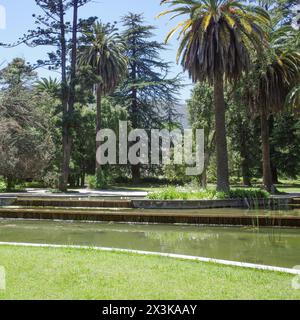 Pirque, Cile - 24 novembre 2023: Giardini botanici presso l'hotel Las Majadas vicino Santiago, Cile Foto Stock