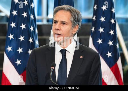 Washington DC, USA - gennaio 27 2021: Antony John Blinken, il Segretario di Stato degli Stati Uniti, parla a bordo di un microfono Foto Stock