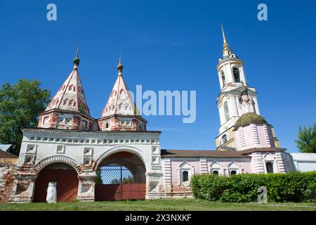 Convento della veste (Rizopolozhensky), sito patrimonio dell'umanità dell'UNESCO, Suzdal, Oblast' di Vladimir, Russia Foto Stock