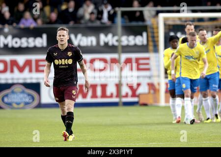 WAALWIJK - Jens Toornstra del FC Utrecht durante la partita olandese Eredivisie tra RKC Waalwijk e FC Utrecht al Mandemakers Stadium il 28 aprile 2024 a Waalwijk, Paesi Bassi. ANP JEROEN PUTMANS Foto Stock