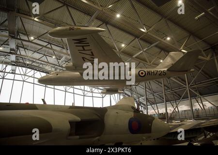 English Electric Canberra B2, WH725 bombardiere medio a getto di prima generazione. IWM, Duxford, Regno Unito Foto Stock