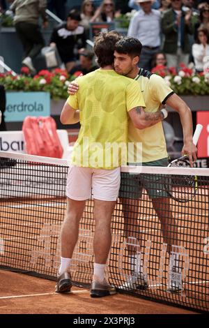 Madrid, Spagna. 28 aprile 2024. Tennis ATP: Mutua Madrid Open tennis Carlos Alcaraz (ESP) V Thiago Seyboth Wild (BRA). Crediti: EnriquePSans/Alamy Live News Foto Stock