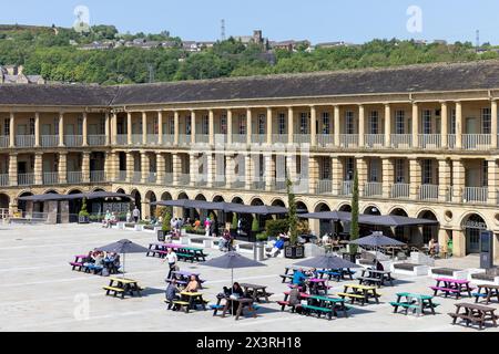 La Piece Hall, Halifax, West Yorkshire Foto Stock