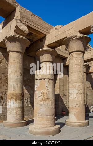 Il tempio di Kom Ombo lungo il fiume Nilo a Kom Ombo, in Egitto Foto Stock