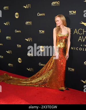 HOLLYWOOD, CALIFORNIA - APRILE 27: Nicole Kidman partecipa al 49° AFI Lifetime Achievement Award Gala Tribute che celebra Nicole Kidman al Dolby Theatre il 27 aprile 2024 a Hollywood, California. Crediti: Jeffrey Mayer / MediaPunch Foto Stock