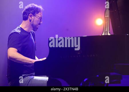 Yaron Herman pianista e compositore jazz franco-israeliano in concerto al 1001 Notes Festival di Limoges. Limoges, Haute-Vienne, Limousin, Nouvelle Aqui Foto Stock