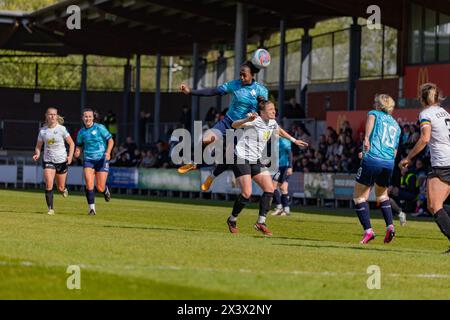 Danielle Carter, London City Lionesses nel match per il Barclays Womens Championship contro Lewes FC 28 aprile 2024 a Princes Park, Dartford, Kent Foto Stock