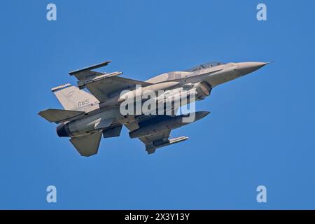 F-16 Falcons a spirale in azione Foto Stock