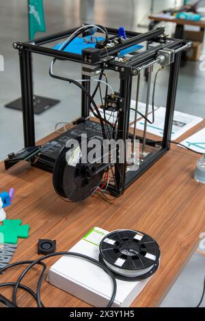 Stampante 3D in FabLab. Collaborazione Foto Stock