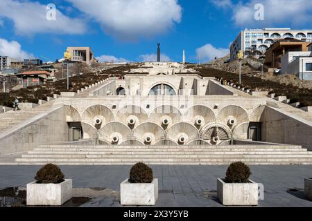 Erevan, Armenia 13 febbraio 2024: Cascata di Erevan e parco Alexander Tamanyan Foto Stock