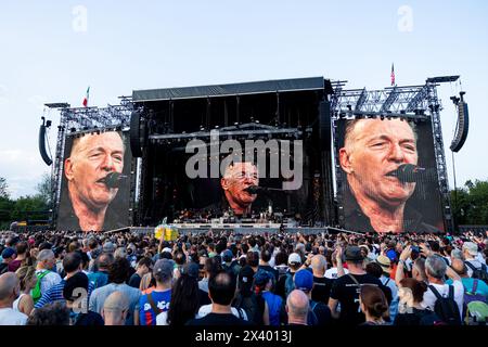 Monza, Italia. 25 luglio 2023. Bruce Springsteen si esibisce dal vivo all'autodromo di Monza, Italia, il 25 2023 luglio Credit: NurPhoto SRL/Alamy Live News Foto Stock