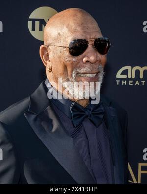 27 aprile 2024, Hollywood, California, USA: Morgan Freeman partecipa al 49° Annual AFI Life Achievement Award in onore di Nicole Kidman. (Credit Image: © Billy Bennight/ZUMA Press Wire) SOLO PER USO EDITORIALE! Non per USO commerciale! Foto Stock