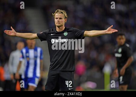 28 aprile 2024: Dragon Stadium, Lisbona, Porugal. Campionato portoghese Porto contro Sporting: Morten Hjulmand dello Sporting Foto Stock