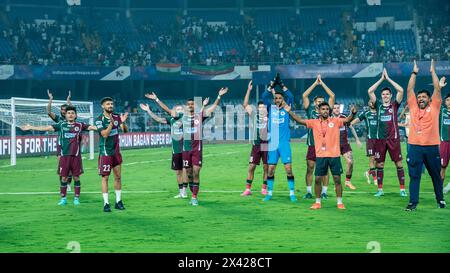 Kolkata, Bengala Occidentale, India. 29 aprile 2024. Il Mohunbagan Super Giants (MBSG) di Kolkata batte l'Odisha FC entro il 2-0 per raggiungere la 1° finale ISL il 28 aprile 2024 allo stadio Salt Lake di Kolkata. I marcatori sono Jasson Cummings e Sahal Abdul Samad. (Credit Image: © Amlan Biswas/Pacific Press via ZUMA Press Wire) SOLO PER USO EDITORIALE! Non per USO commerciale! Foto Stock