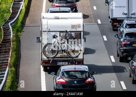 29 aprile 2024, UTRECHT - Un ingorgo sulla circonvallazione di Utrecht. ANP / Hollandse Hoogte / Tobias Kleuver netherlands Out - belgio Out Foto Stock