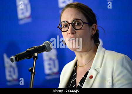 Gent, Belgio. 30 aprile 2024. Nicole de Moor, segretaria di Stato per la politica in materia di asilo e migrazione, nella foto di una conferenza ministeriale sull'attuazione e l'operatività del Patto europeo in materia di asilo e migrazione, tenutasi a Gent martedì 30 aprile 2024. BELGA FOTO DIRK WAEM credito: Belga News Agency/Alamy Live News Foto Stock
