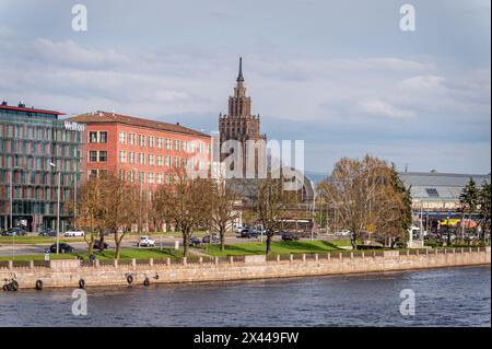 Veduta di riga che comprende l'Accademia lettone delle scienze, riga, Lettonia Foto Stock