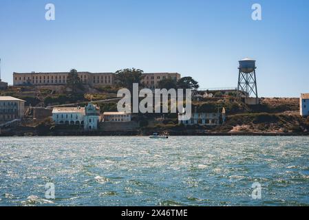 Alcatraz Island View, San Francisco Bay Clear Day Landscape Foto Stock