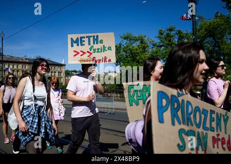 Praga, Repubblica Ceca. 1° maggio 2024. Majales Student Event a Praga, Repubblica Ceca, 1 maggio 2024. Crediti: Ondrej Deml/CTK Photo/Alamy Live News Foto Stock