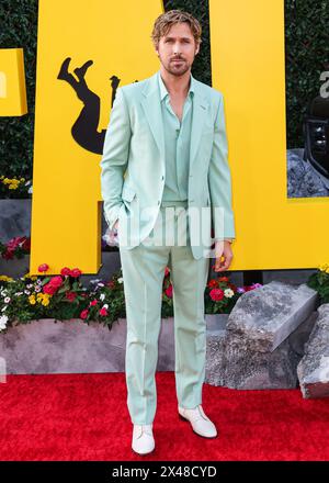 HOLLYWOOD, LOS ANGELES, CALIFORNIA, Stati Uniti - APRILE 30: Ryan Gosling indossa una tuta Gucci arriva alla premiere di Los Angeles di "The Fall Guy" della Universal Pictures tenutasi al Dolby Theatre il 30 aprile 2024 a Hollywood, Los Angeles, California, Stati Uniti. (Foto di Xavier Collin/Image Press Agency) Foto Stock