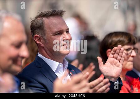 Vienna, Vienna, Austria. 1 maggio 2024. ANDREAS BABLER, Presidente del Partito Federale SPOE (Partito Socialista austriaco), alla tradizionale marcia del giorno di maggio della SPOE sulla Piazza del Municipio di Vienna. (Credit Image: © Andreas Stroh/ZUMA Press Wire) SOLO PER USO EDITORIALE! Non per USO commerciale! Foto Stock