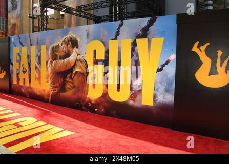 HOLLYWOOD, CALIFORNIA - APRILE 30: Atmosphere partecipa alla prima di Los Angeles di Universal Pictures "The Fall Guy" al Dolby Theatre il 30 aprile 2024 Foto Stock