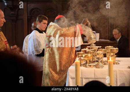 Le Dorat, Francia. Ostensioni settennali di Dorat che celebrano le reliquie di Sant'Israele e San Teobaldo. Le ostensioni di Limousin sono religiose AN Foto Stock