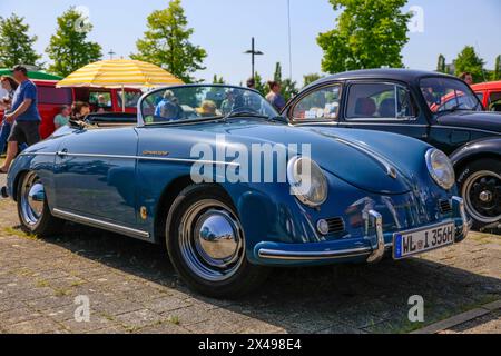 Porsche 356 1500 Super Cabriolet , 41. MaiKäferTreffen, Hannover, Niedersachsen, Deutschland *** Porsche 356 1500 Super Cabriolet , 41 MaiKäferTreffen, Hannover, bassa Sassonia, Germania Foto Stock